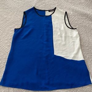 Nine West size medium tank